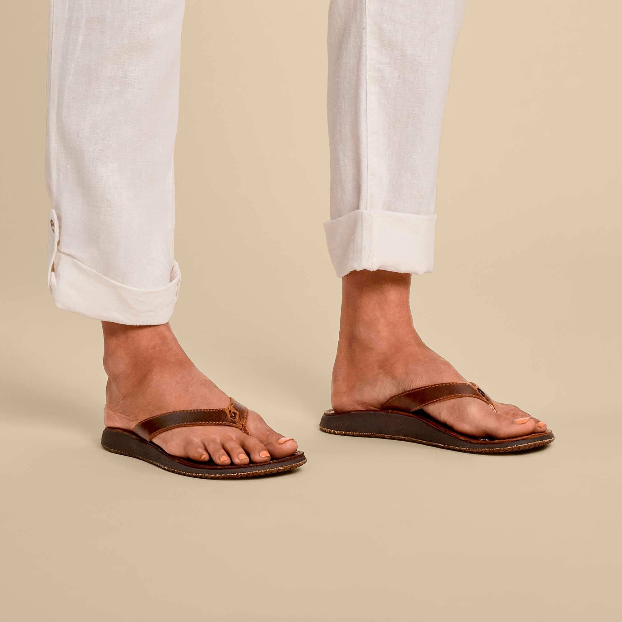 Paniolo Leather Beach Flip Flops - Natural